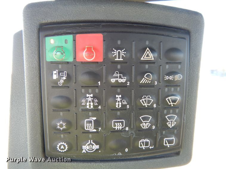 image for item DH6704 2014 John Deere 772G  motor grader