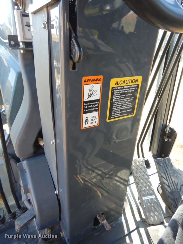 image for item DH6704 2014 John Deere 772G  motor grader