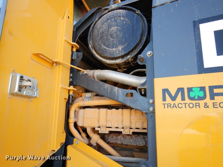 image for item DH6704 2014 John Deere 772G  motor grader