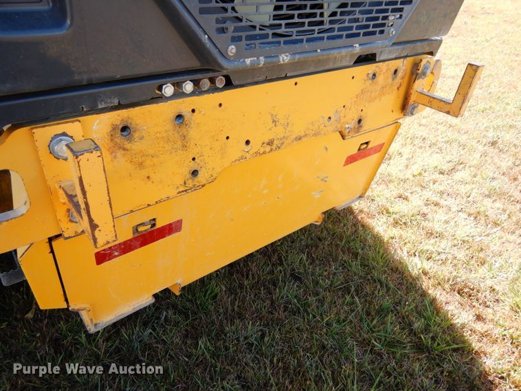 image for item DH6704 2014 John Deere 772G  motor grader