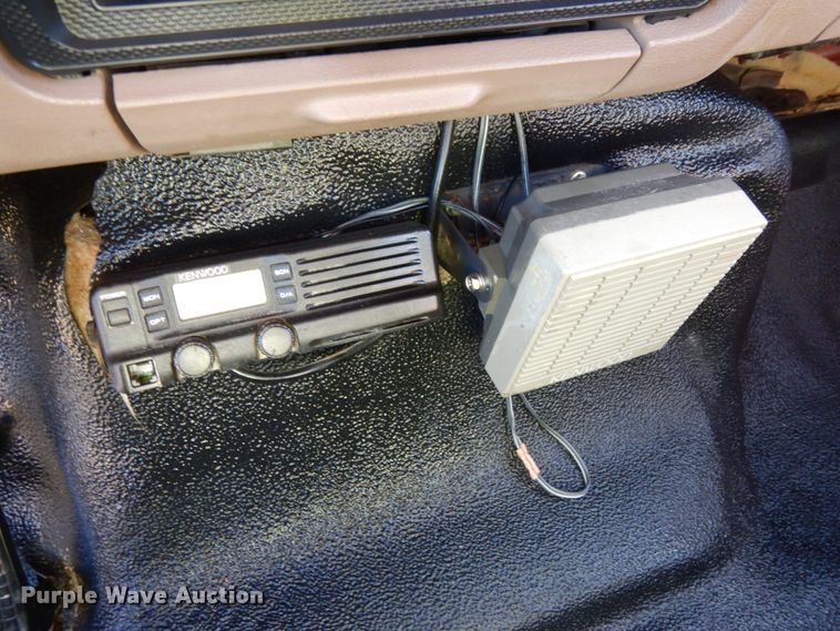 image for item DH6705 1995 Ford F800  dump flatbed truck