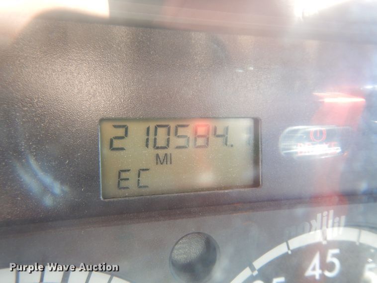 image for item DH6706 2006 Sterling LT9500  dump truck