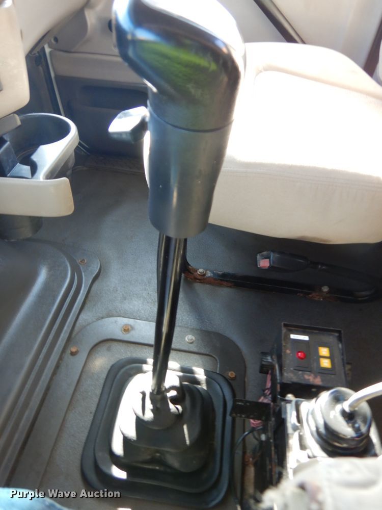 image for item DH6706 2006 Sterling LT9500  dump truck