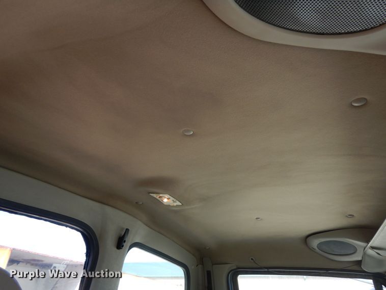 image for item DH6706 2006 Sterling LT9500  dump truck