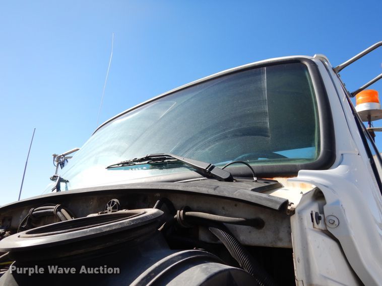 image for item DH6706 2006 Sterling LT9500  dump truck