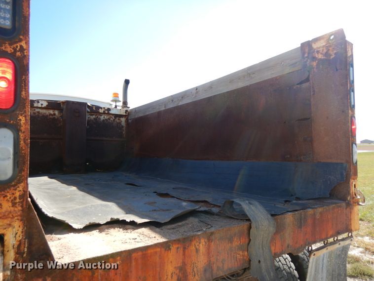 image for item DH6706 2006 Sterling LT9500  dump truck