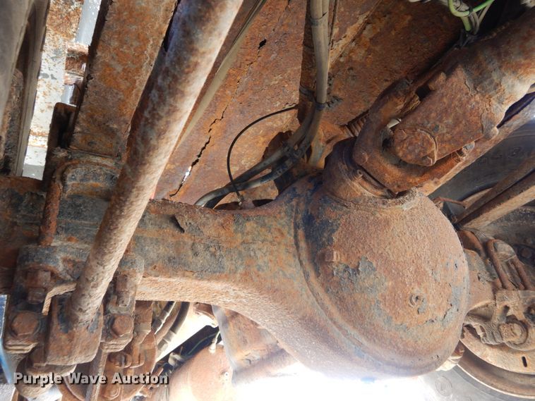 image for item DH6706 2006 Sterling LT9500  dump truck