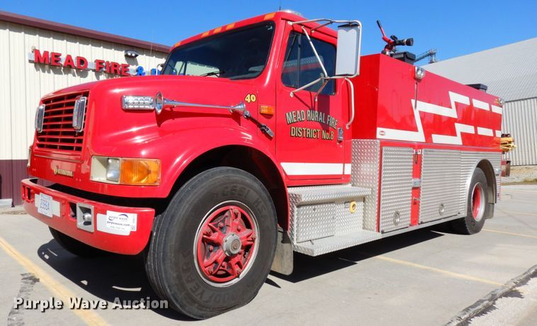 image for item DH6717 1992 International 4900  pumper fire truck