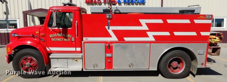 image for item DH6717 1992 International 4900  pumper fire truck