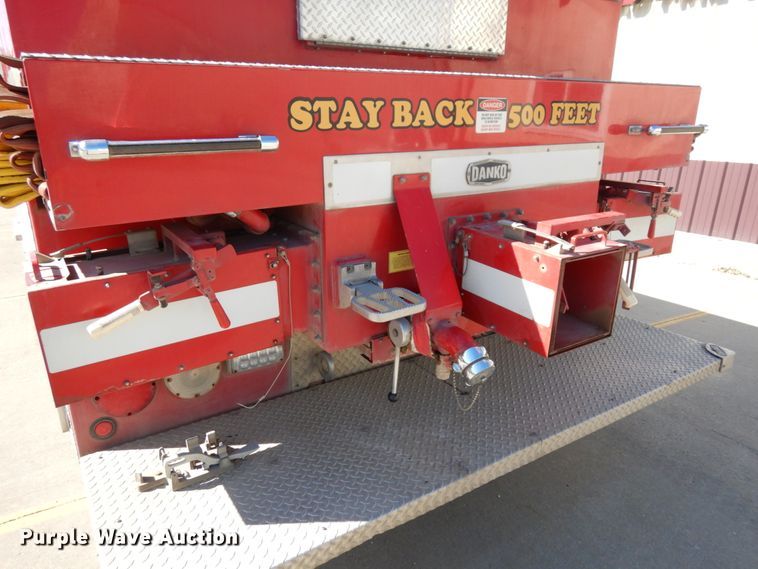 image for item DH6717 1992 International 4900  pumper fire truck