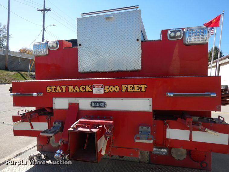 image for item DH6717 1992 International 4900  pumper fire truck