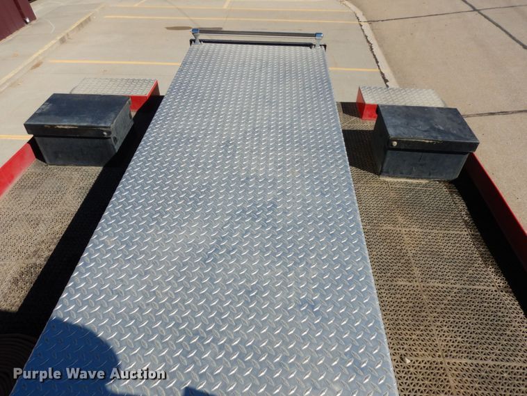 image for item DH6717 1992 International 4900  pumper fire truck