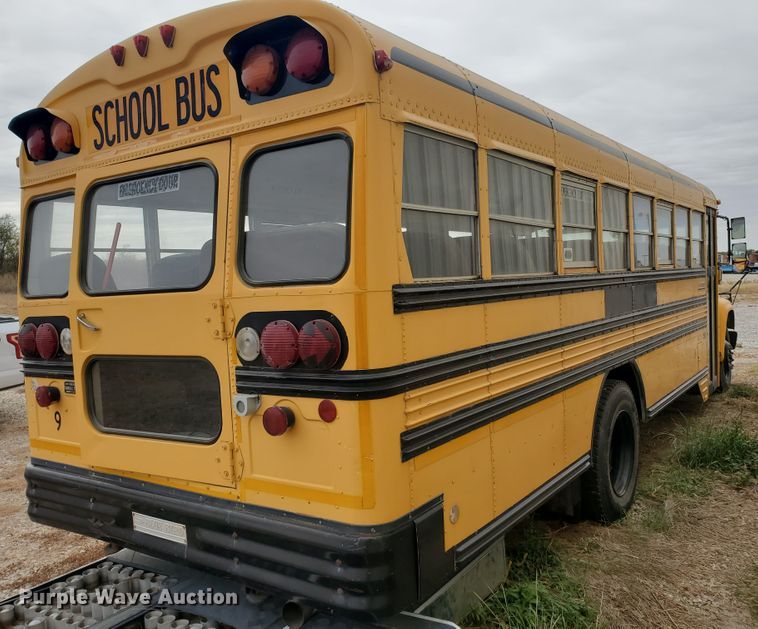 image for item DI5011 1997 Ford B800  school bus