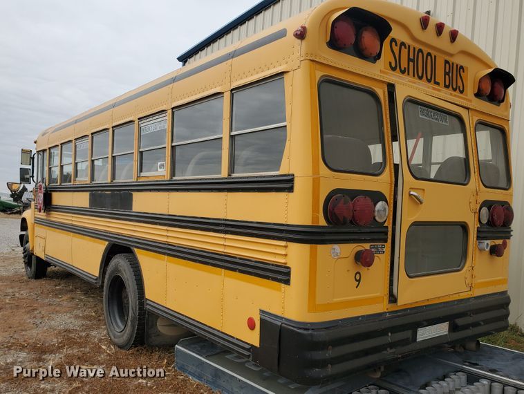 image for item DI5011 1997 Ford B800  school bus