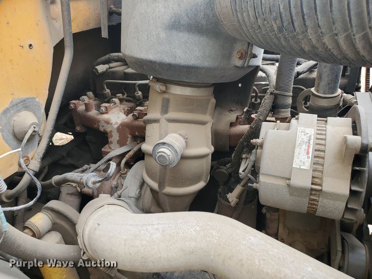 image for item DI5011 1997 Ford B800  school bus