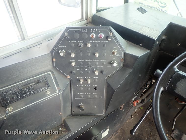 image for item DI7277 1999 International 3800 Blue Bird  school bus