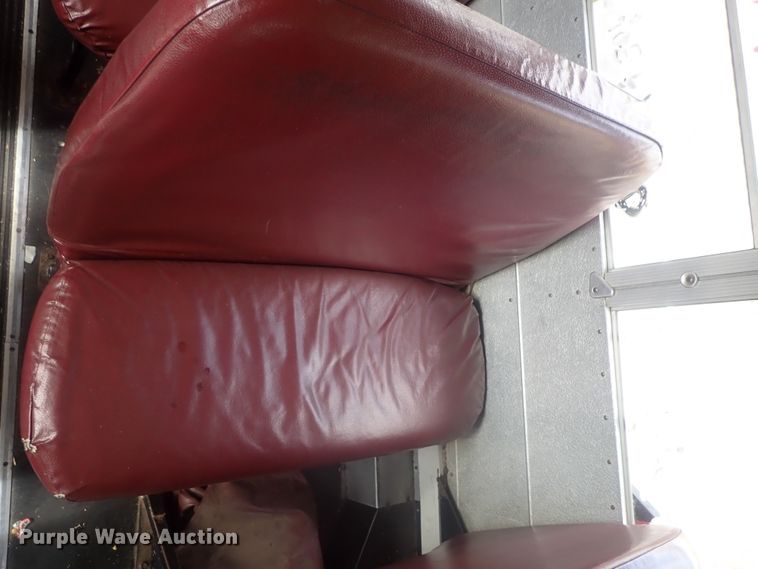 image for item DI7277 1999 International 3800 Blue Bird  school bus