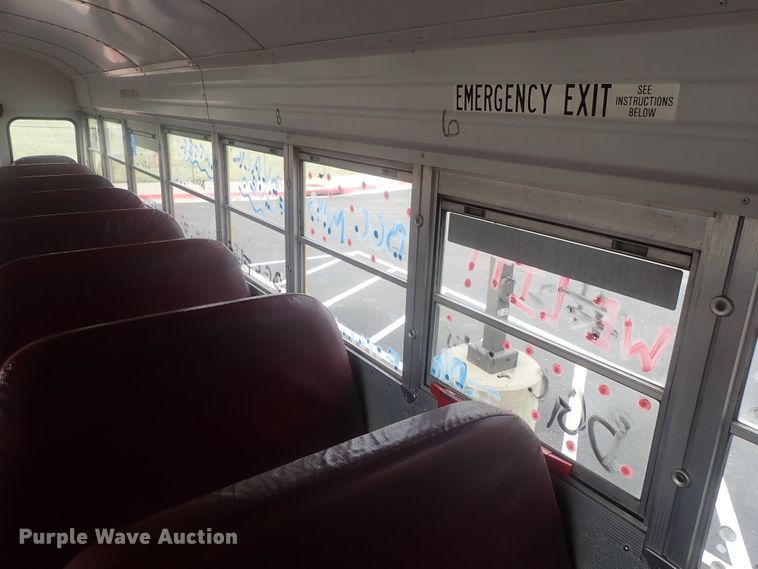 image for item DI7277 1999 International 3800 Blue Bird  school bus