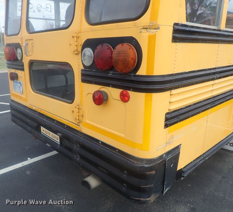 image for item DI7277 1999 International 3800 Blue Bird  school bus