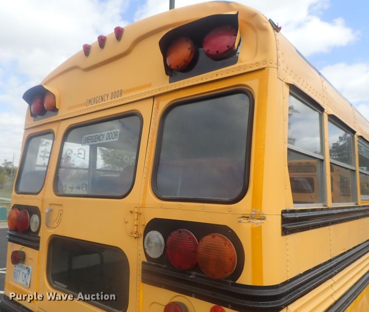 image for item DI7277 1999 International 3800 Blue Bird  school bus