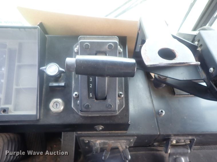 image for item DI7278 1995 International AmTran  school bus