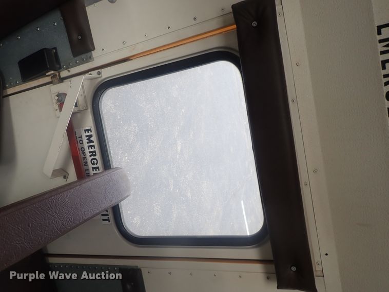 image for item DI7278 1995 International AmTran  school bus