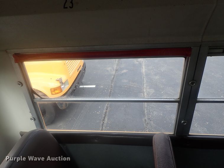 image for item DI7278 1995 International AmTran  school bus