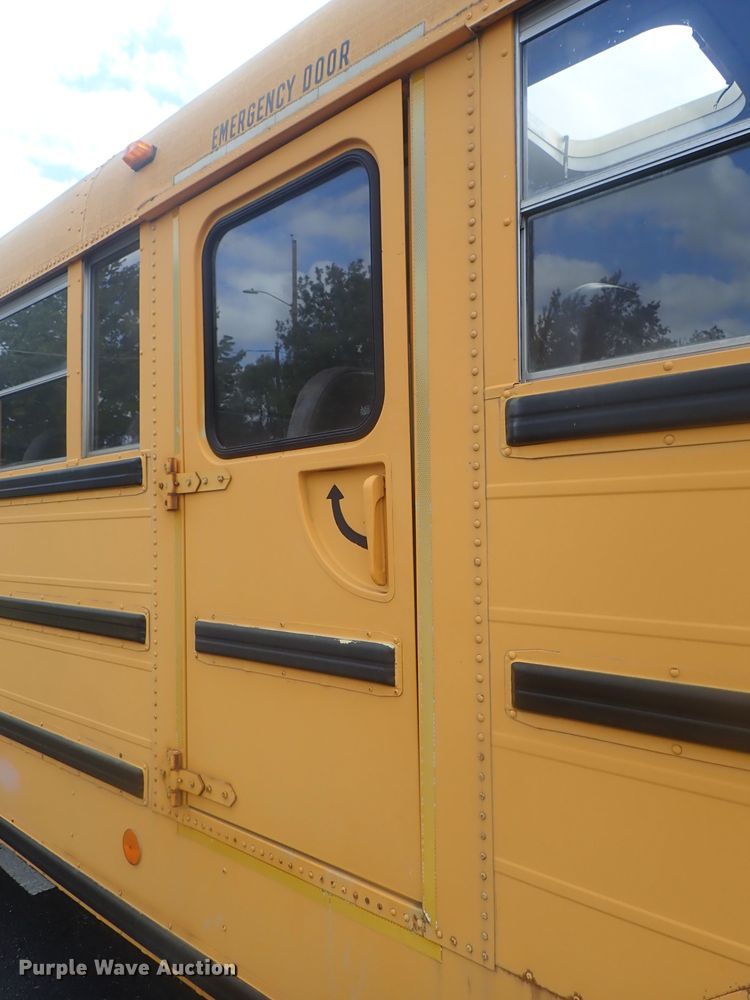 image for item DI7278 1995 International AmTran  school bus