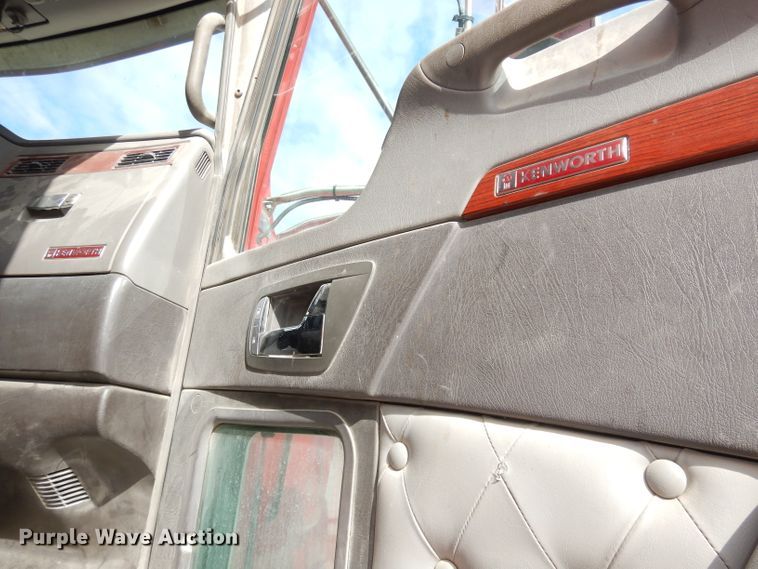 image for item DJ6863 2008 Kenworth T800  dump truck