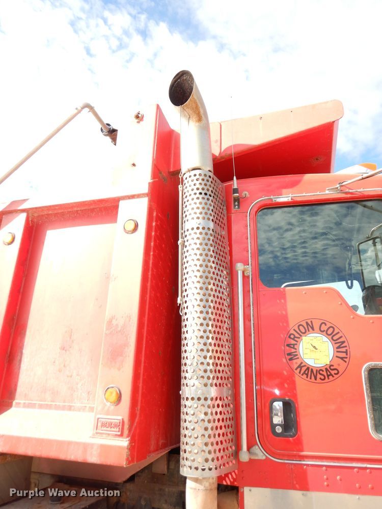 image for item DJ6863 2008 Kenworth T800  dump truck