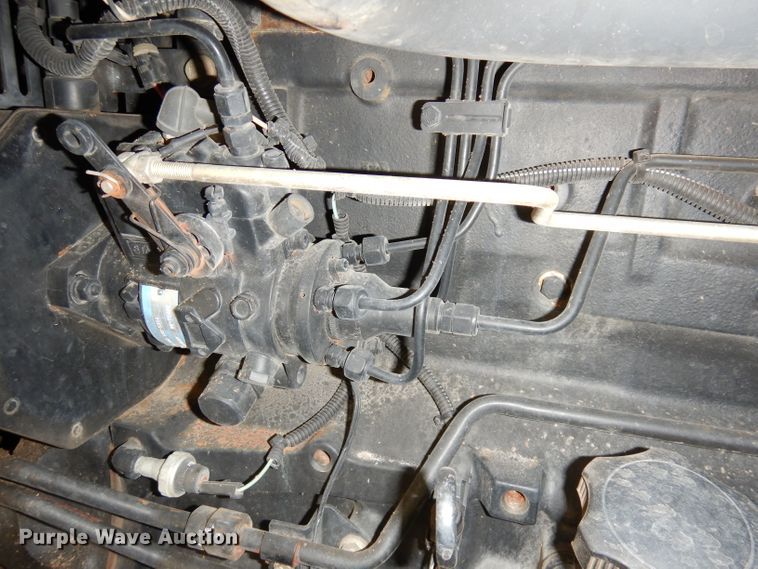 image for item DJ6864 2002 John Deere 5420  tractor