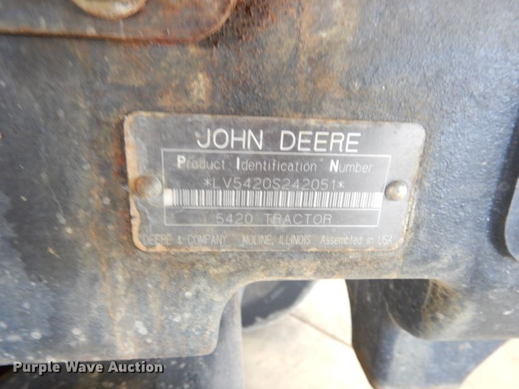 image for item DJ6864 2002 John Deere 5420  tractor