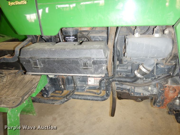 image for item DJ6864 2002 John Deere 5420  tractor