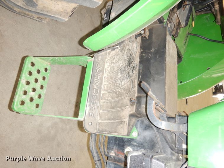 image for item DJ6864 2002 John Deere 5420  tractor