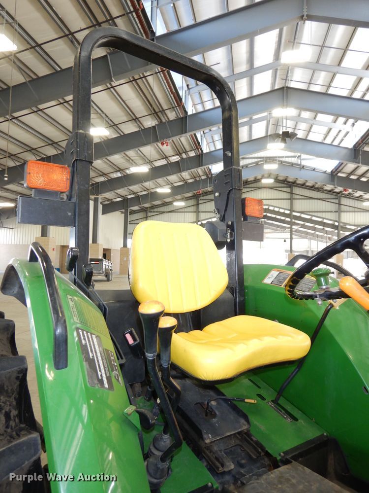 image for item DJ6864 2002 John Deere 5420  tractor