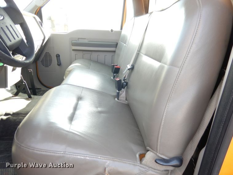 image for item DJ6865 2008 Ford F550 Super Duty XL  utility truck