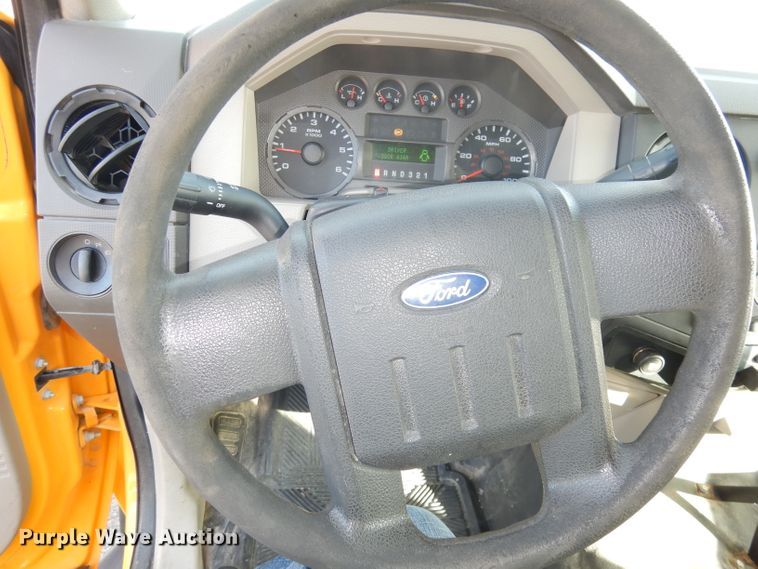 image for item DJ6865 2008 Ford F550 Super Duty XL  utility truck