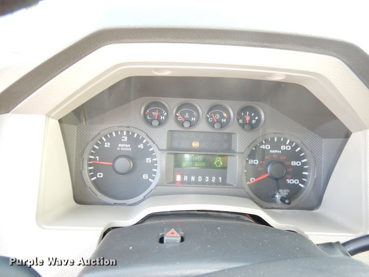image for item DJ6865 2008 Ford F550 Super Duty XL  utility truck