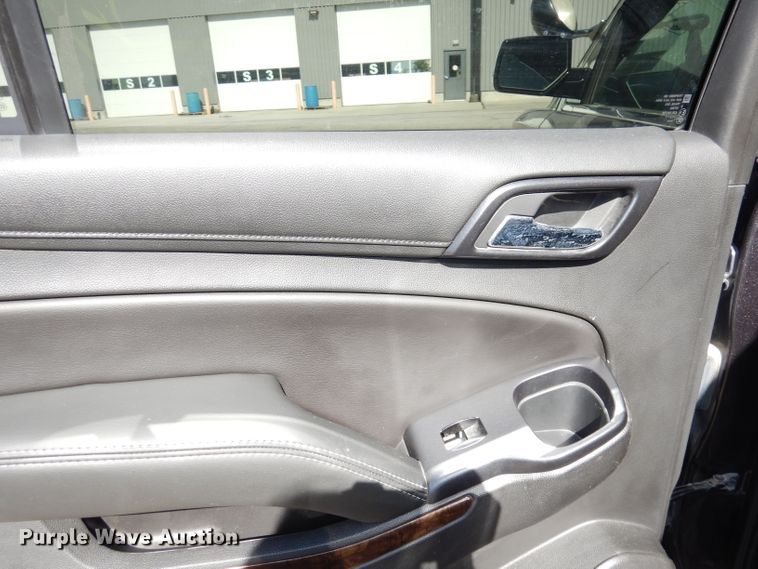 image for item DJ6876 2017 Chevrolet Tahoe  SUV