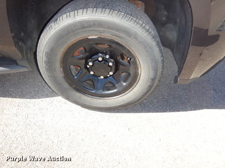 image for item DJ6876 2017 Chevrolet Tahoe  SUV