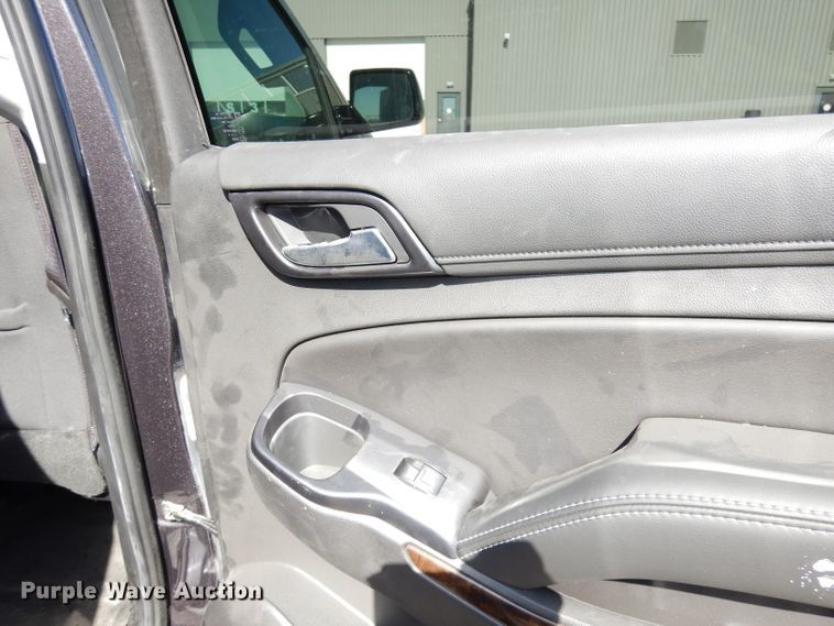 image for item DJ6876 2017 Chevrolet Tahoe  SUV