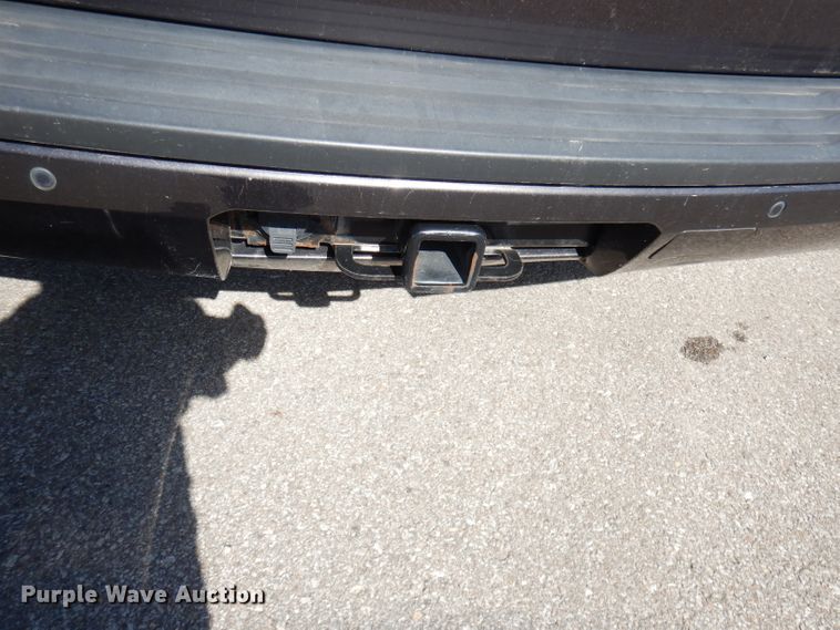 image for item DJ6876 2017 Chevrolet Tahoe  SUV