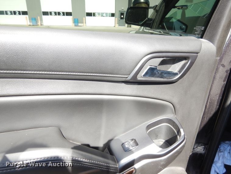 image for item DJ6877 2015 Chevrolet Tahoe Police  SUV