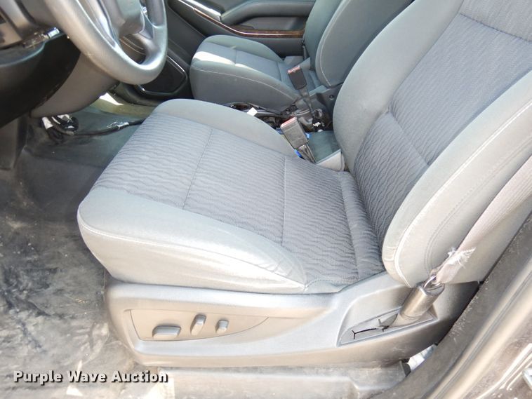 image for item DJ6877 2015 Chevrolet Tahoe Police  SUV