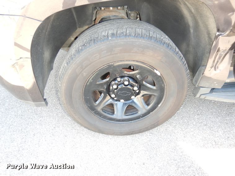 image for item DJ6877 2015 Chevrolet Tahoe Police  SUV