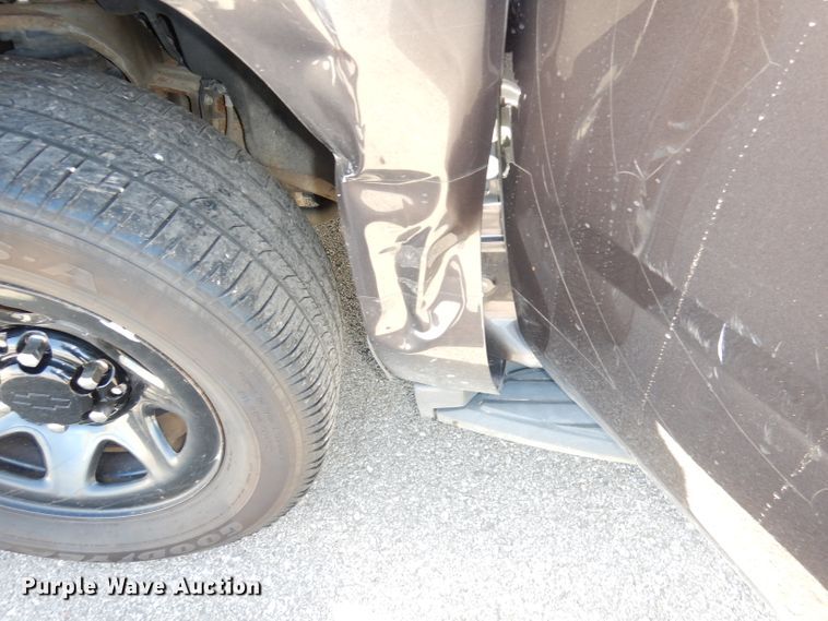 image for item DJ6877 2015 Chevrolet Tahoe Police  SUV