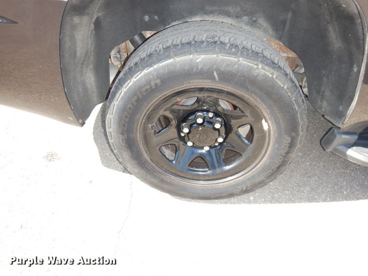 image for item DJ6877 2015 Chevrolet Tahoe Police  SUV