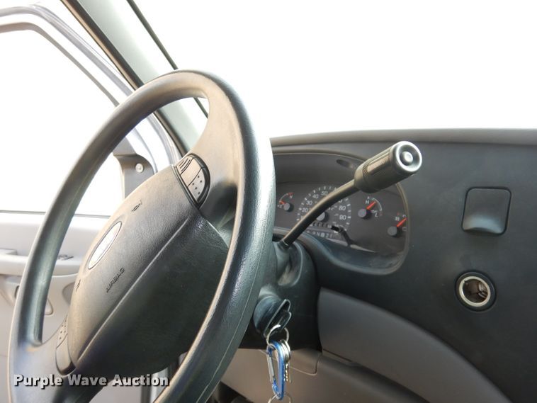 image for item DJ6893 2002 Ford Econoline  ambulance