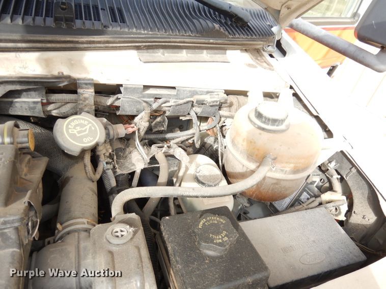 image for item DJ6893 2002 Ford Econoline  ambulance