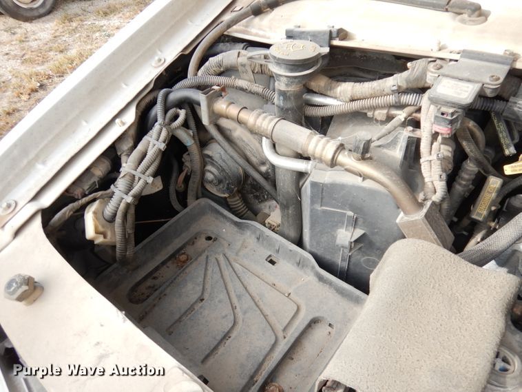 image for item DJ6893 2002 Ford Econoline  ambulance